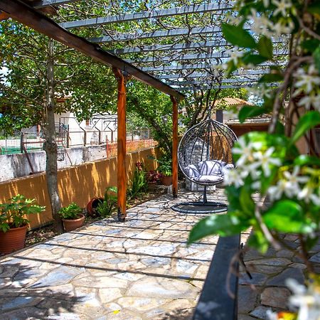 La Casa De Vacation Villa Лафкос Екстериор снимка
